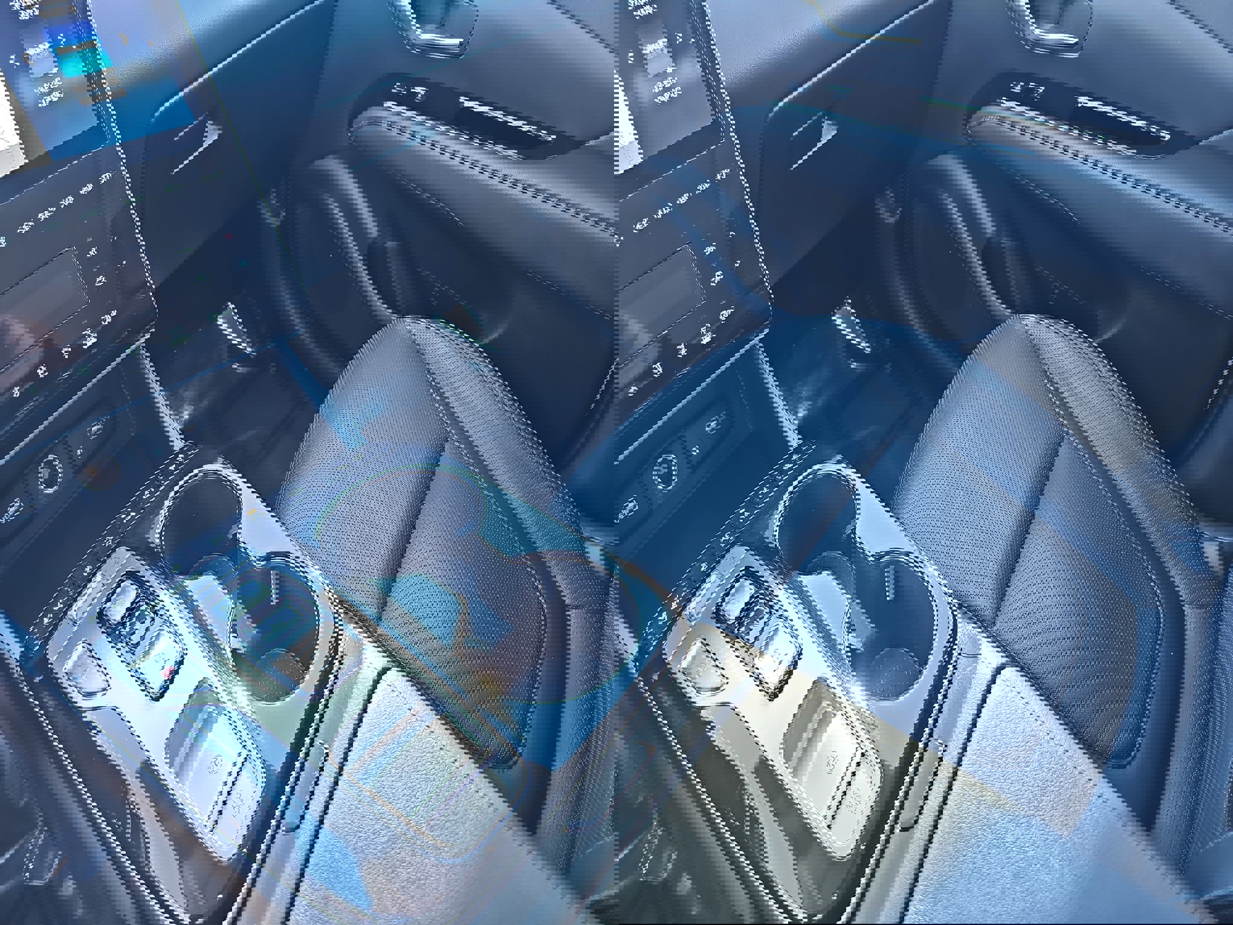 Used 2022 Hyundai Tucson Limited image 25