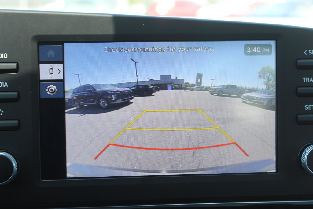 Used 2025 Hyundai Elantra Sport FWD image 23