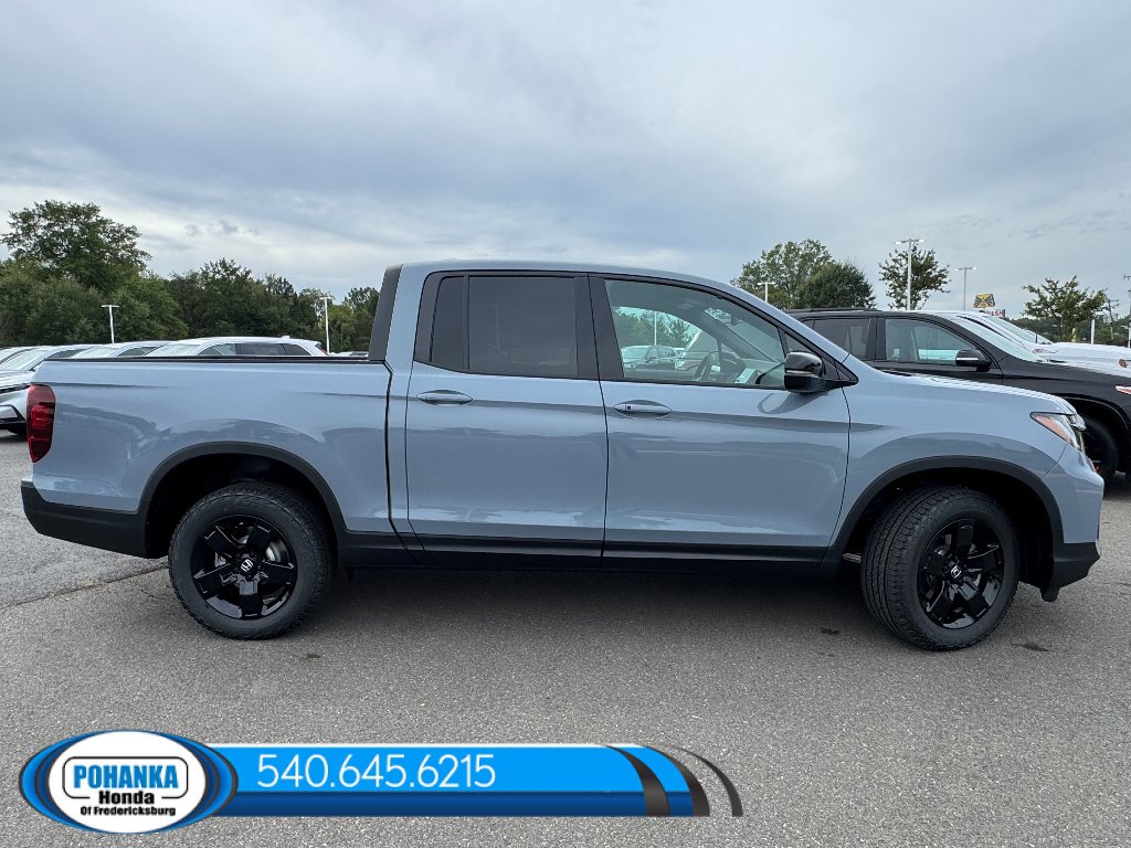 New 2026 Honda Ridgeline Black Edition image 8