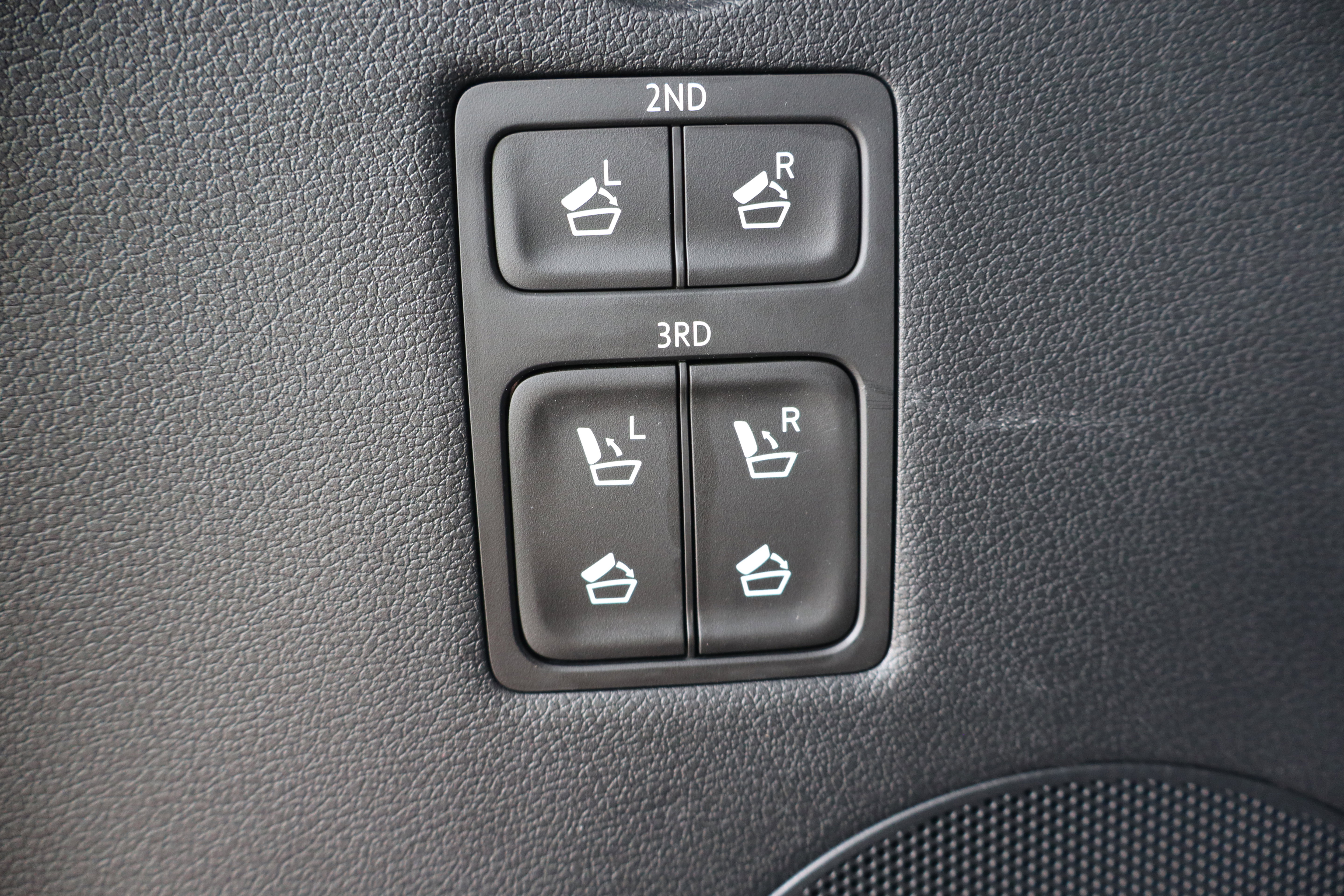 Used 2024 Hyundai Palisade Limited image 30