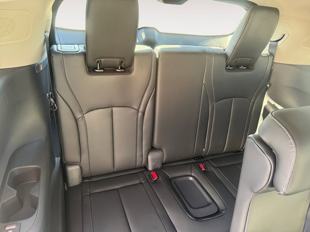 New 2025 INFINITI QX60 Sensory w/ Vision Package image 31