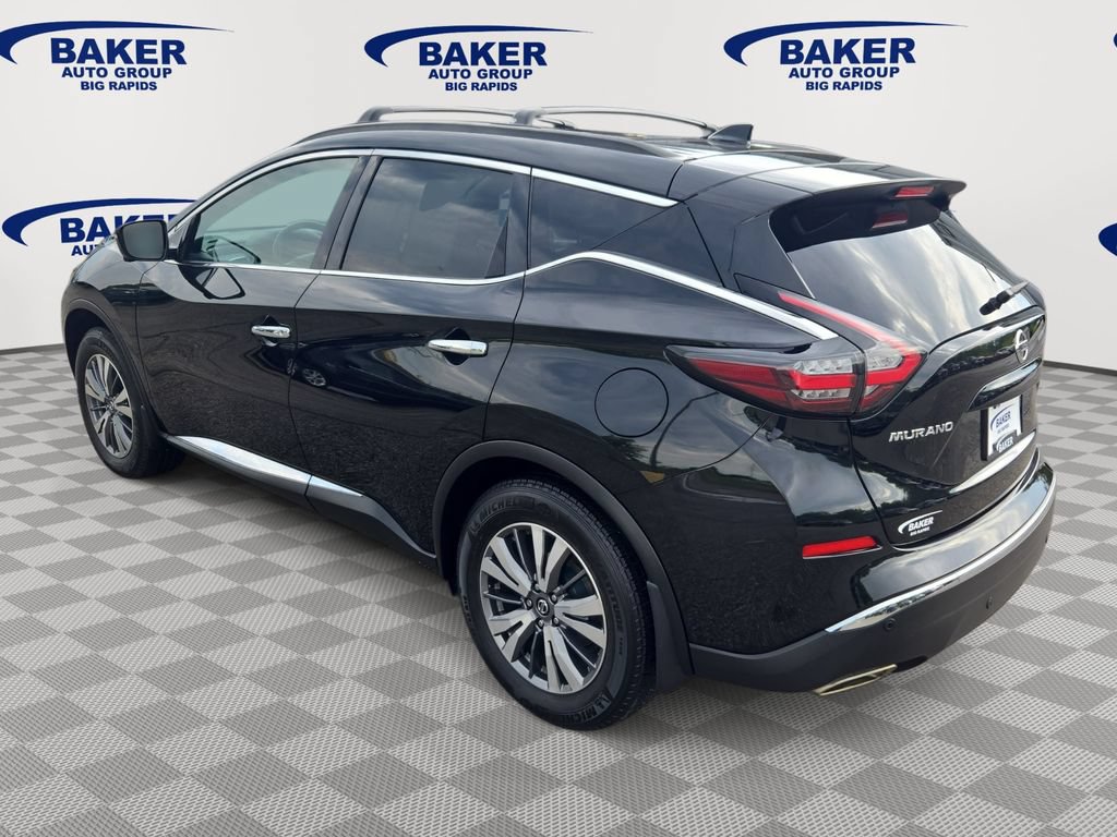 Used 2022 Nissan Murano SV AWD/4WD image 5