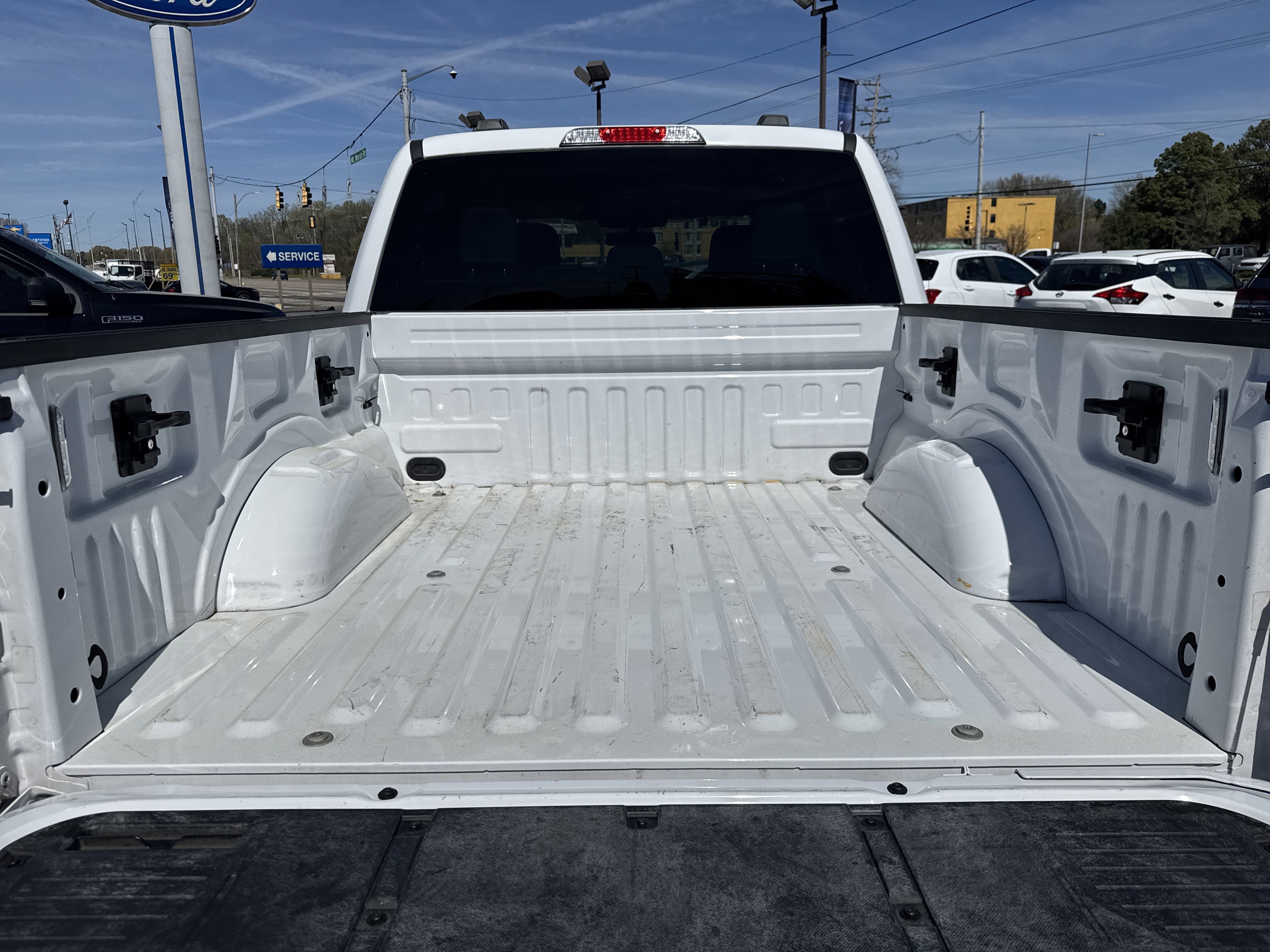 Used 2022 Ford F150 XLT w/ Equipment Group 301A Mid image 13