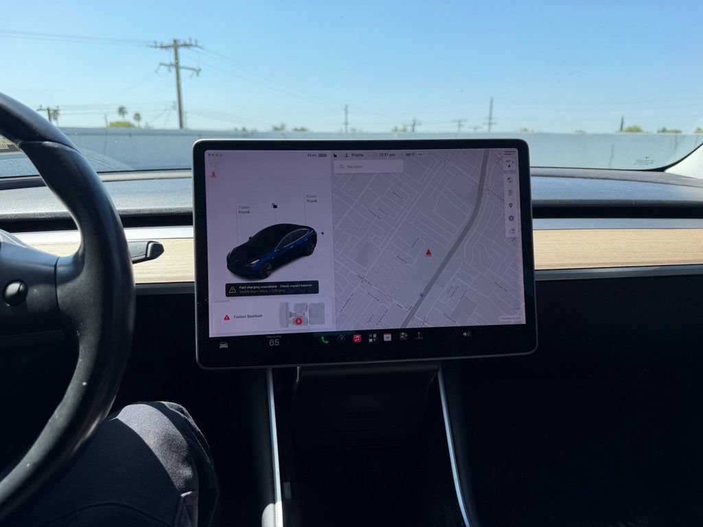 Used 2018 Tesla Model 3 Long Range RWD image 9