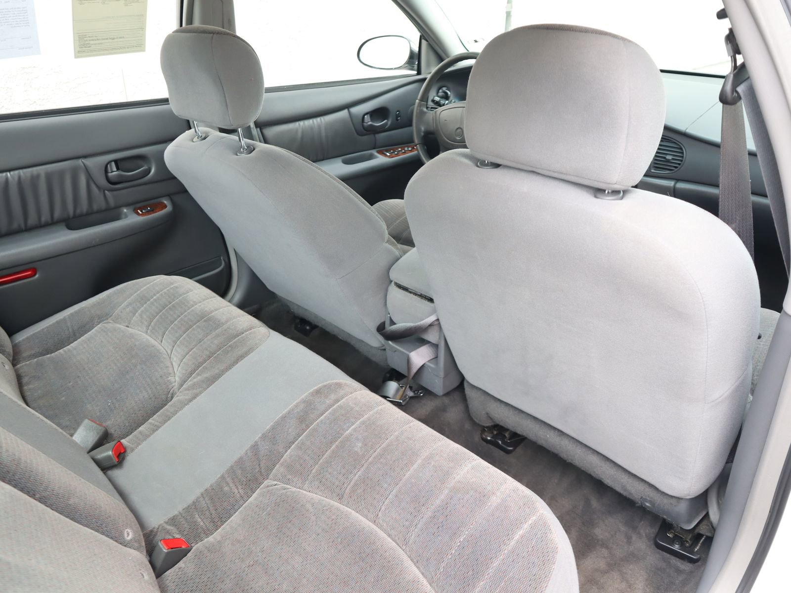 Used 2003 Buick Century Custom image 40