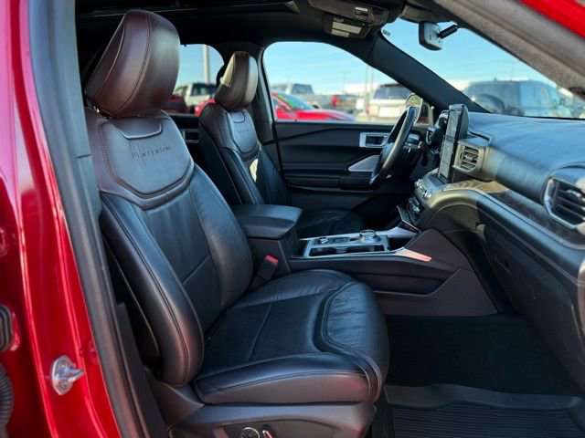 Certified 2020 Ford Explorer Platinum w/ Premium Technology Package image 19