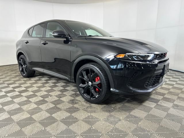 Used 2024 Dodge Hornet R/T image 2