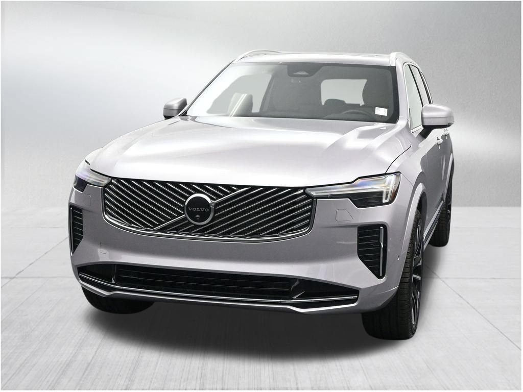 New 2026 Volvo XC90 B6 Plus w/ Protection Package Premier AWD/4WD image 8