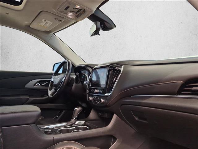 Used 2020 Chevrolet Traverse RS w/ LPO, 'HIT The Road' Package AWD/4WD image 24