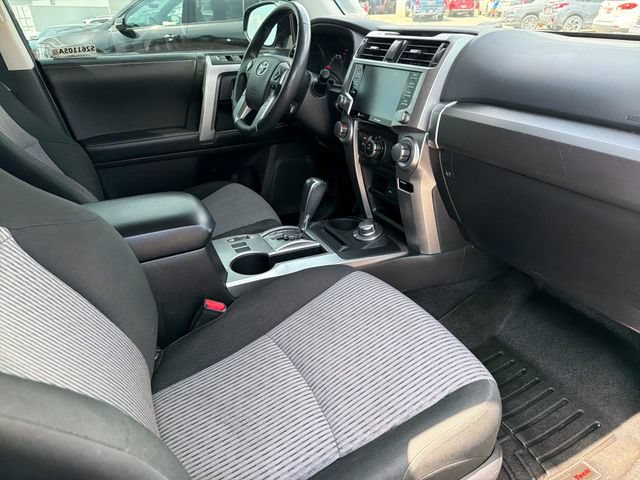 Used 2021 Toyota 4Runner SR5 AWD/4WD image 24