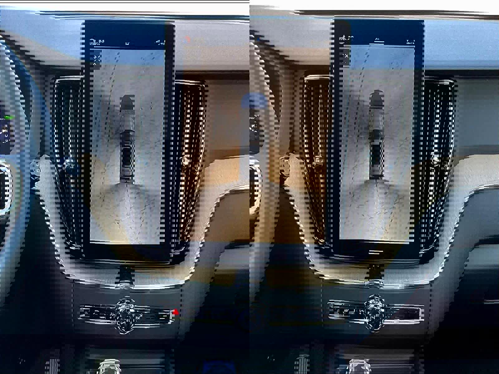 New 2026 Volvo XC60 T8 Plus w/ Climate Package AWD/4WD image 9