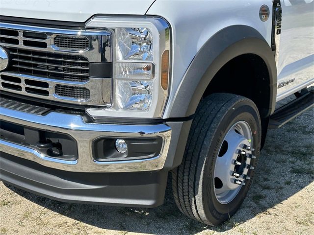 New 2025 Ford F550 4x4 Regular Cab Super Duty w/ XL Chrome Package image 9