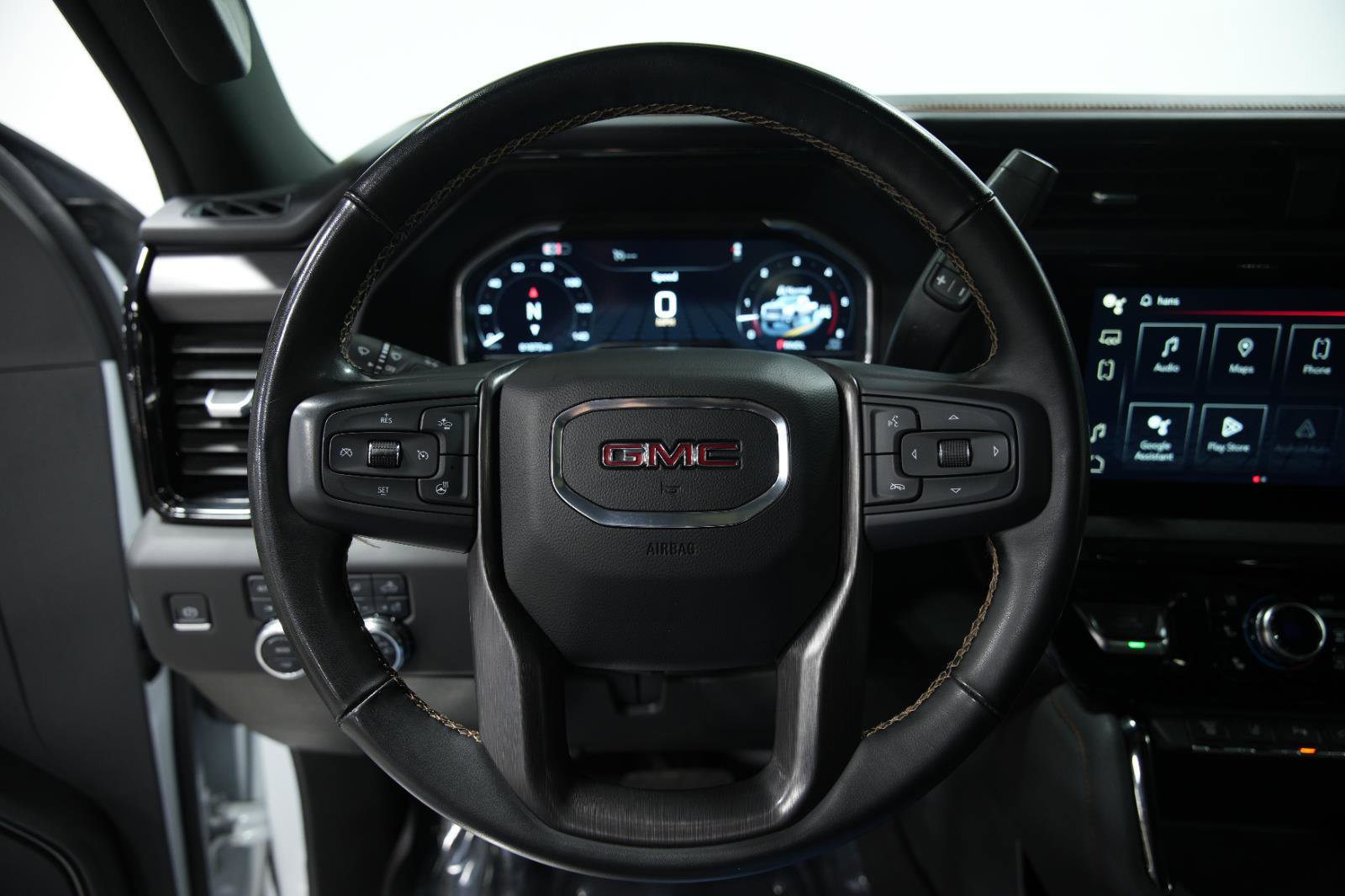 Used 2024 GMC Sierra 2500 AT4 w/ AT4 Premium Plus Package image 36