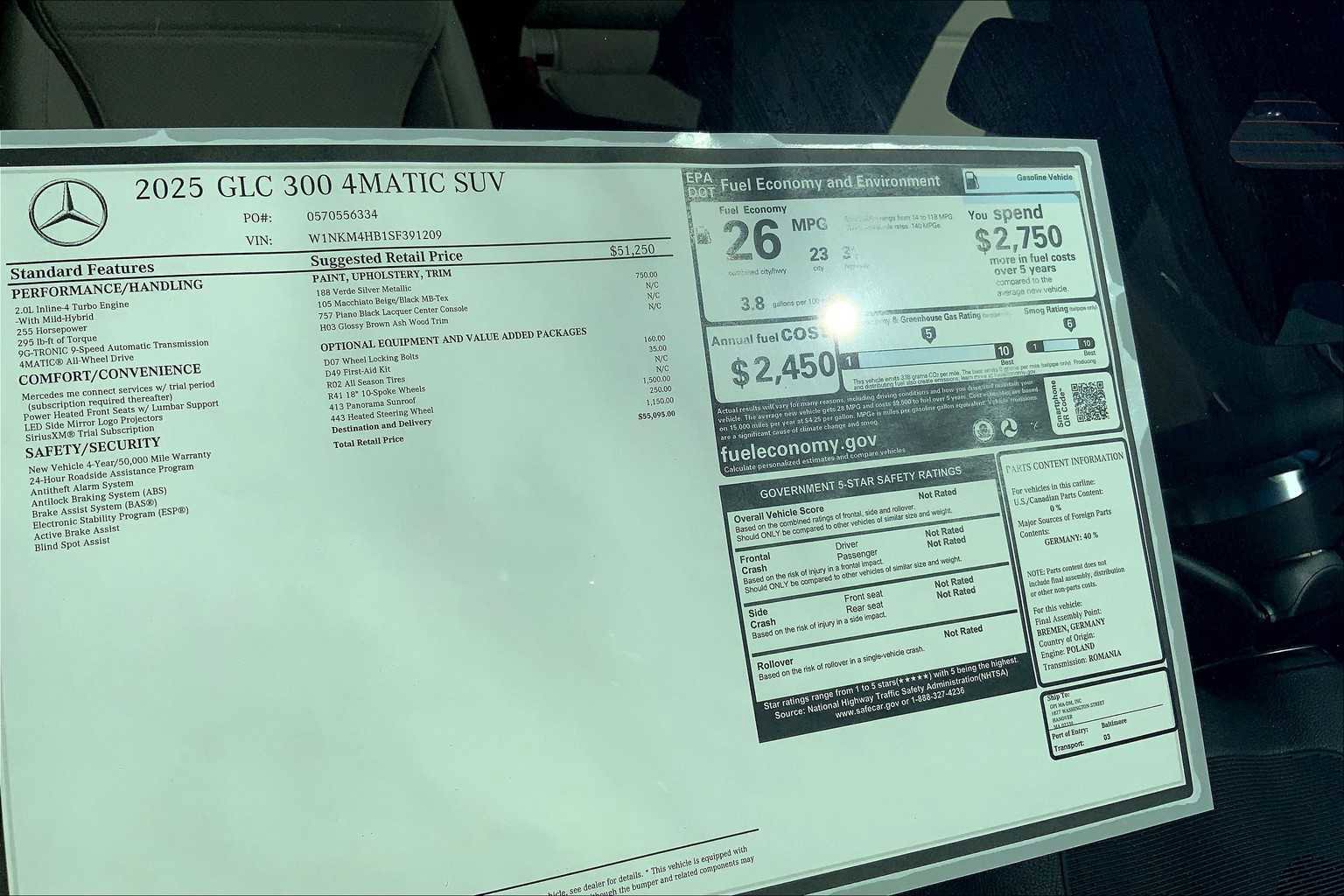 Used 2025 Mercedes-Benz GLC 300 4MATIC image 17