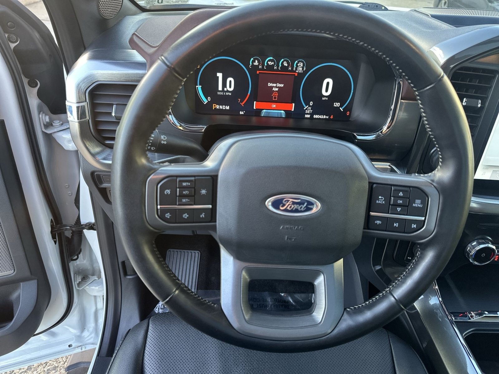 Used 2022 Ford F150 Lariat AWD/4WD image 17