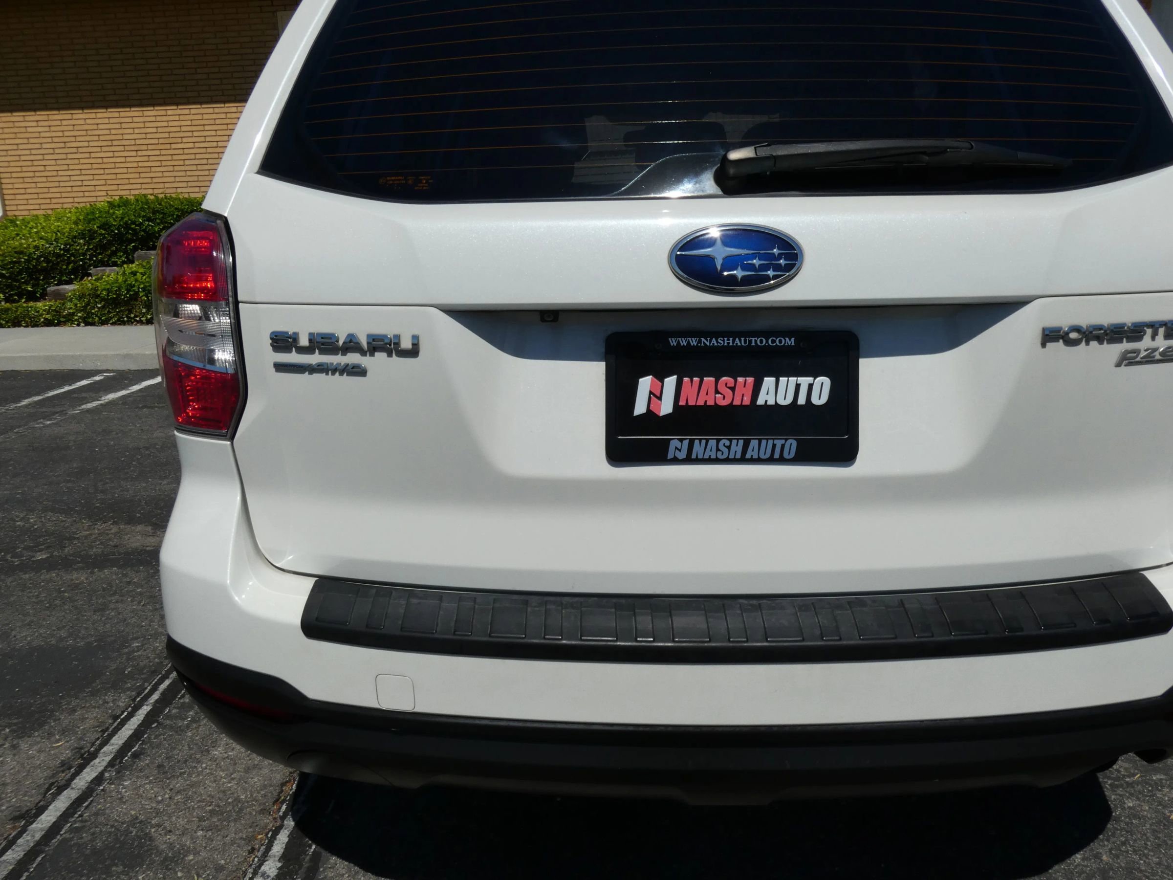 Used 2016 Subaru Forester 2.5i w/ Alloy Wheel Package image 11