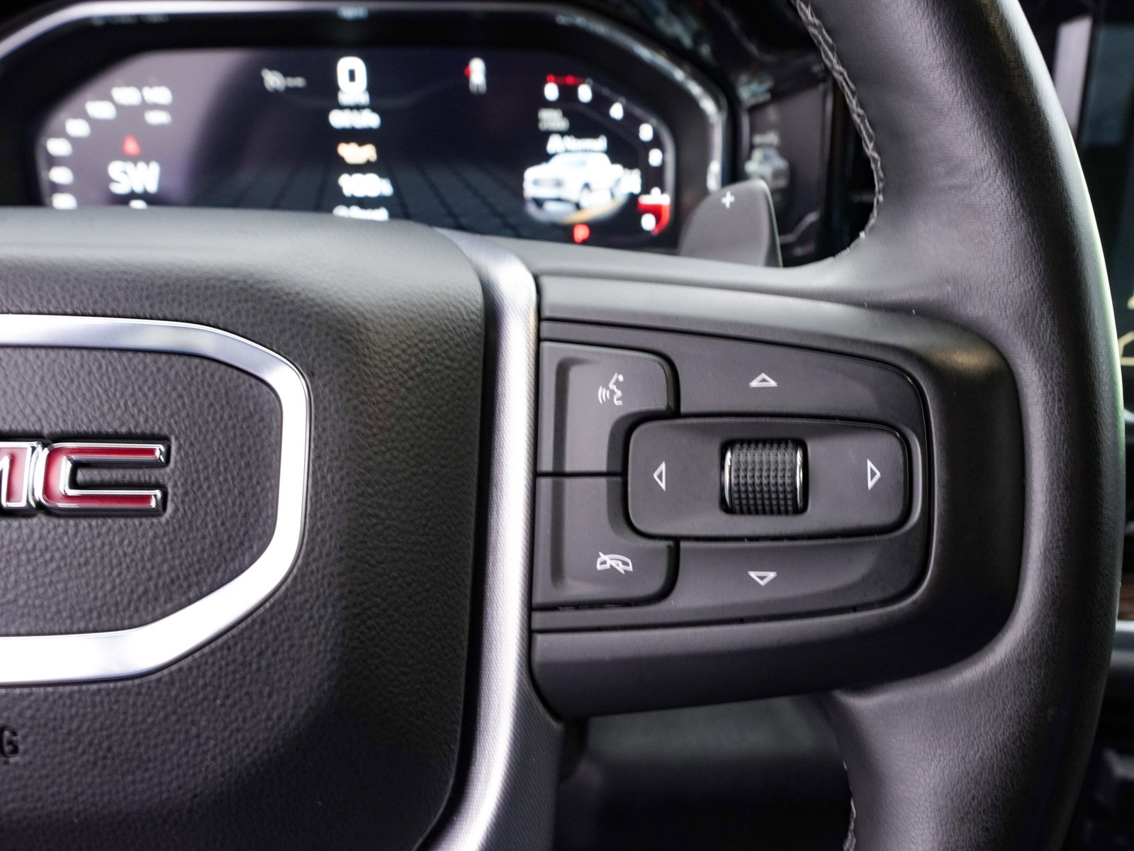 Used 2025 GMC Sierra 1500 Elevation image 28