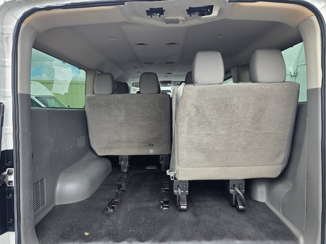 Used 2018 Nissan NV 3500 S RWD image 20