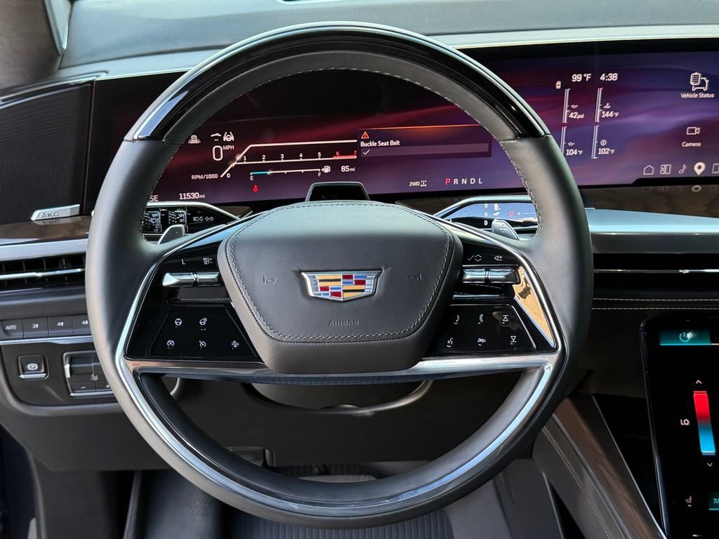 Used 2026 Cadillac Escalade Platinum Sport w/ LPO, ONYX Package AWD/4WD image 30