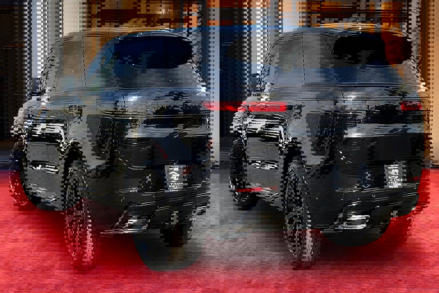 New 2026 Land Rover Range Rover Sport Dynamic SE image 3