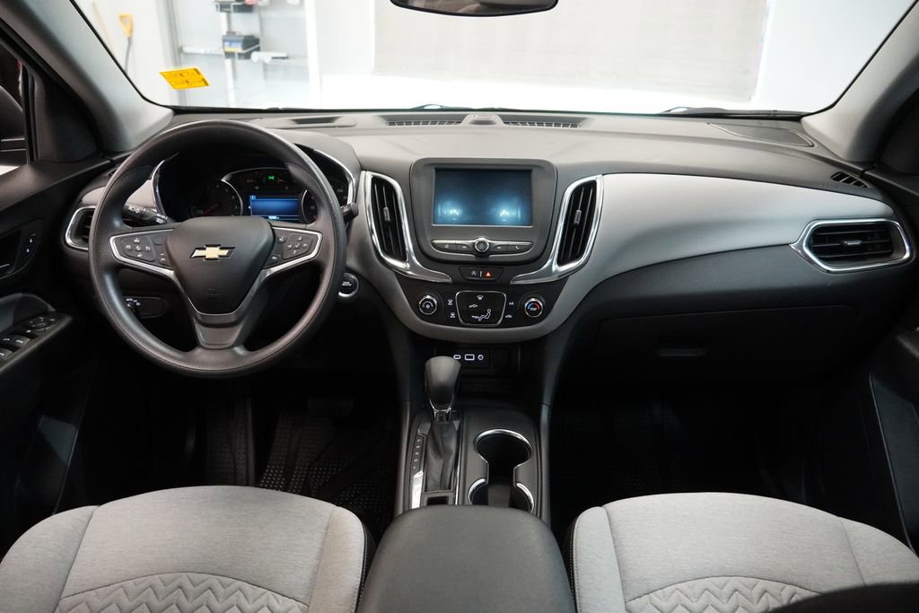 Used 2023 Chevrolet Equinox LS w/ LS Convenience Package image 10