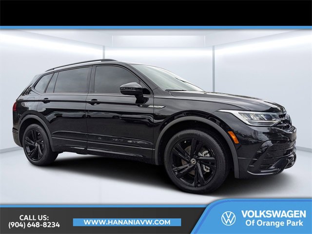 Certified 2024 Volkswagen Tiguan SE R-Line