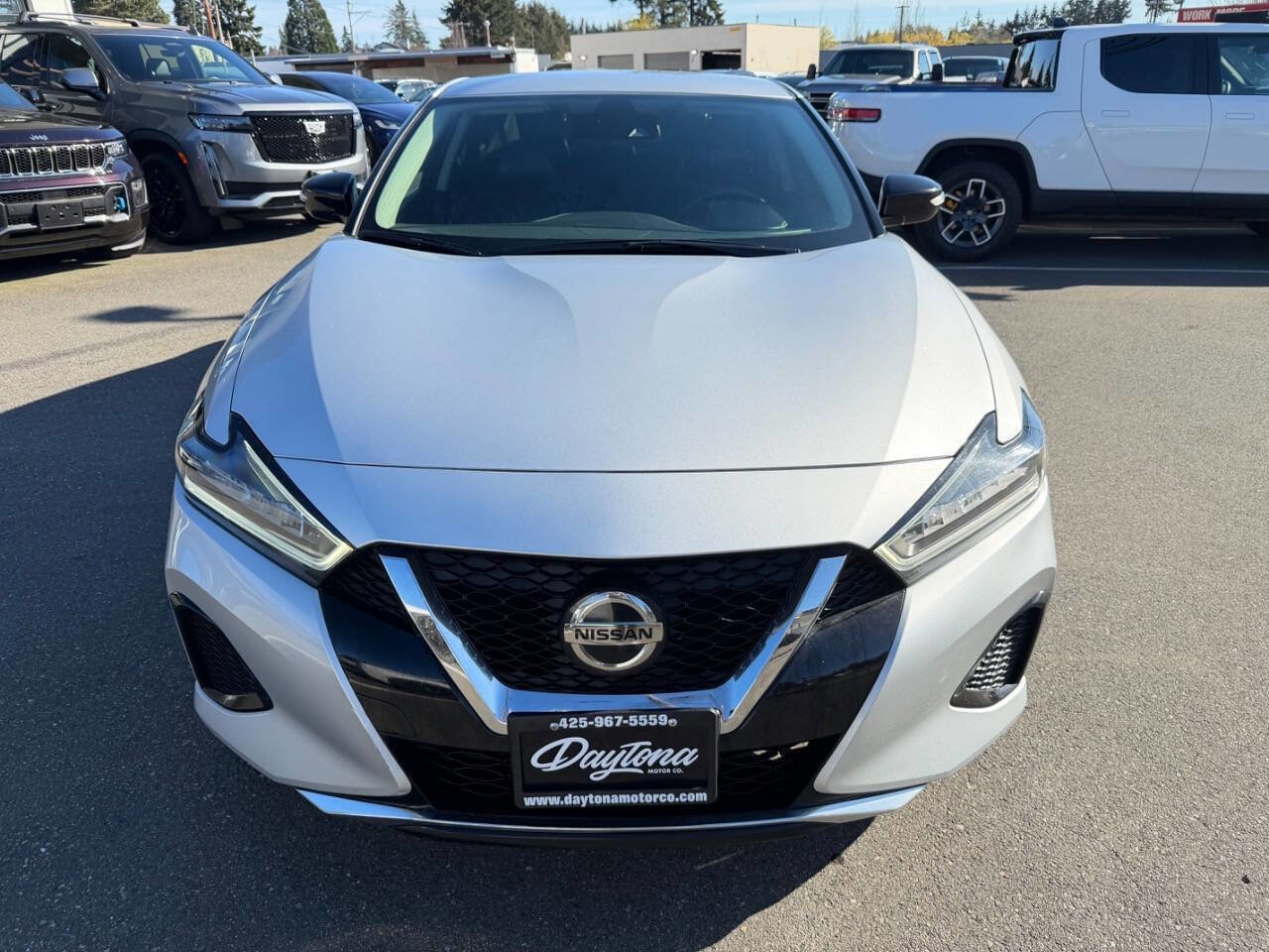 Used 2022 Nissan Maxima SV w/ Floor Mat Group image 11