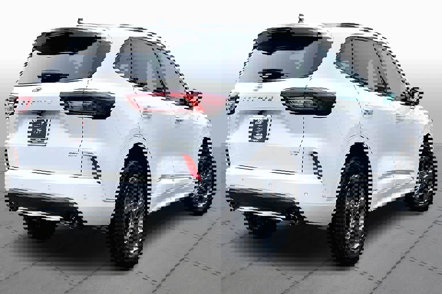 Certified 2023 Ford Escape ST-Line w/ Tech Pack #1 image 12