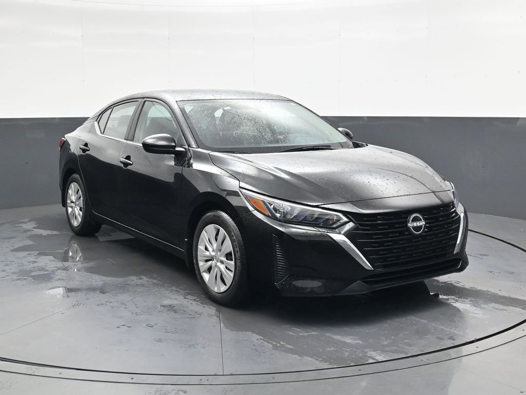 Used 2024 Nissan Sentra S FWD image 2