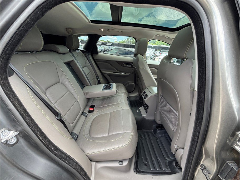 Used 2018 Jaguar F-PACE R-Sport AWD/4WD image 44
