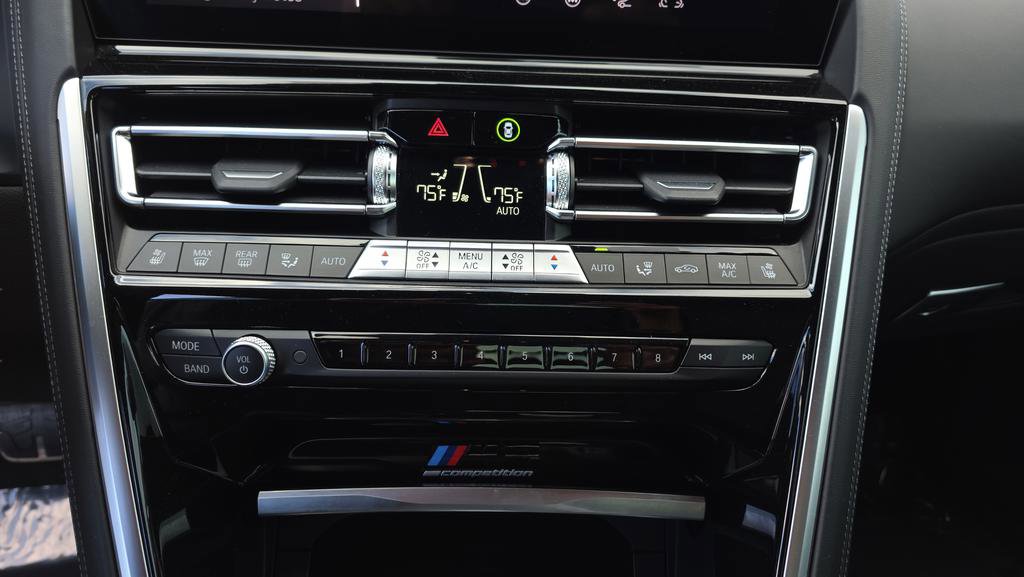 Used 2024 BMW M8 Competition image 28