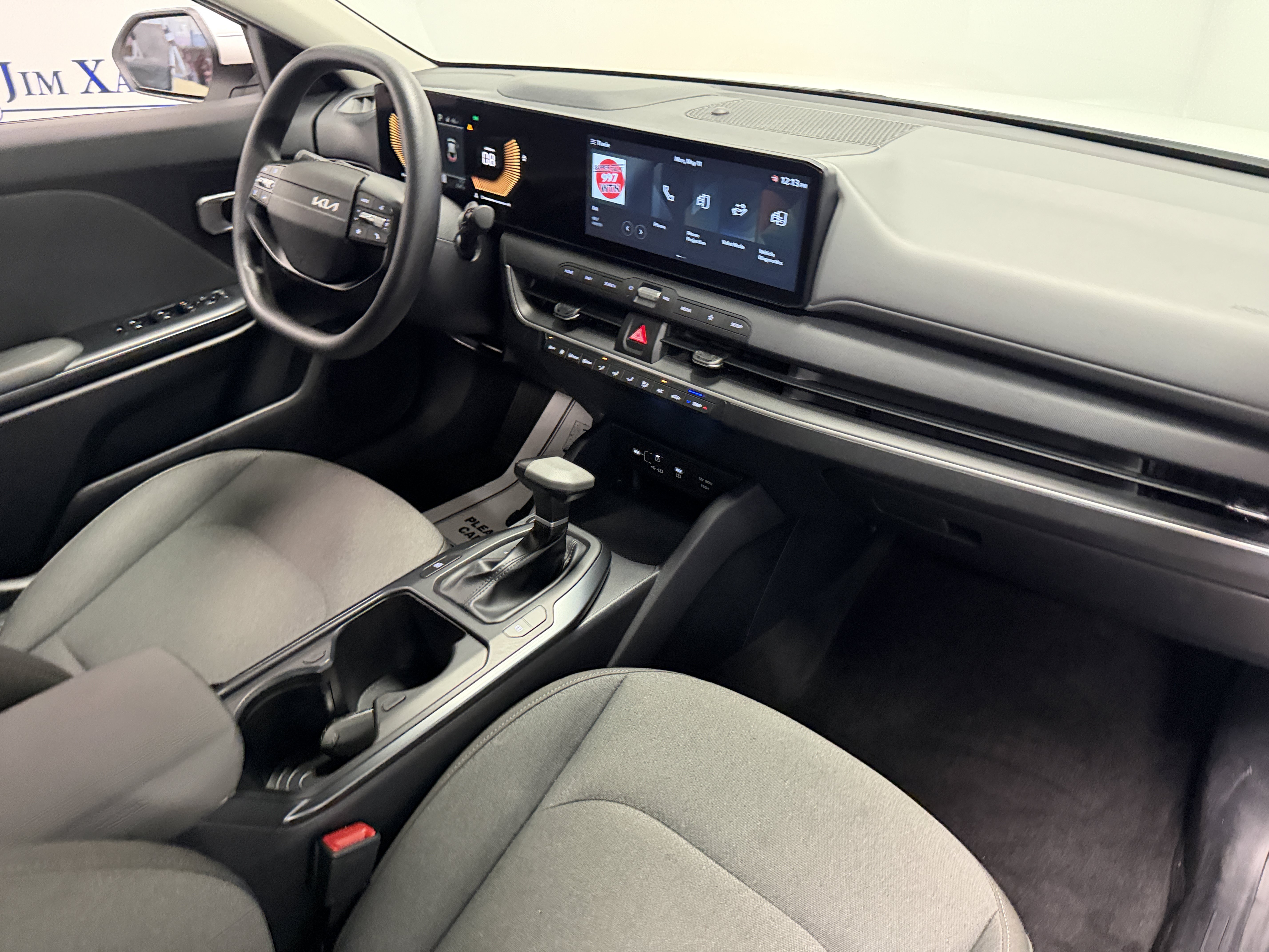 Used 2025 Kia K4 FWD image 20
