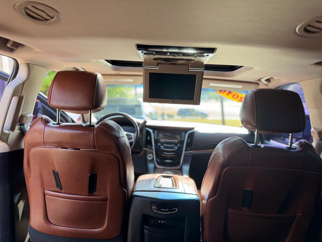 Used 2015 Cadillac Escalade ESV Premium AWD/4WD image 13