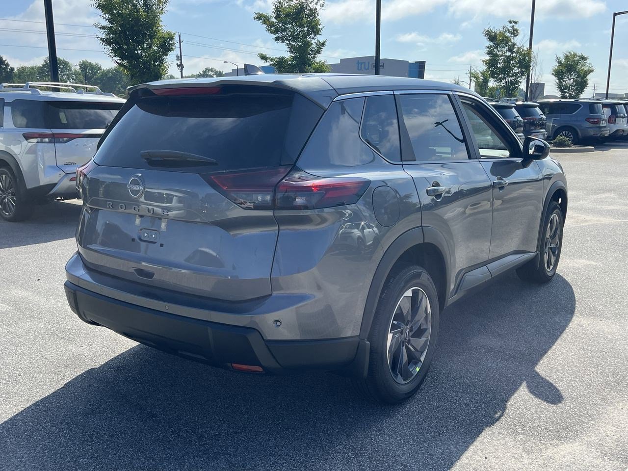New 2026 Nissan Rogue SV image 4