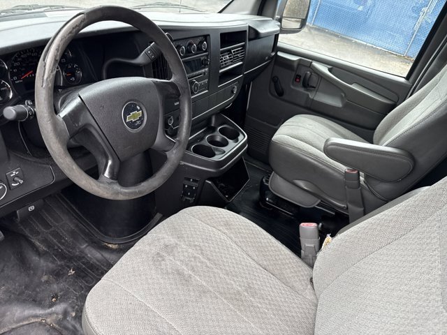Used 2011 Chevrolet Express 2500 LS image 10