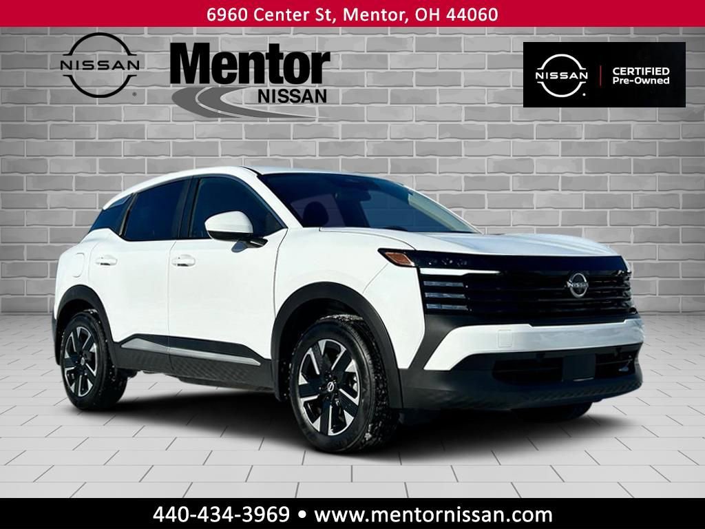 Used 2025 Nissan Kicks SV AWD/4WD image 1