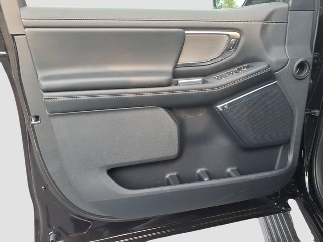 New 2026 Ford Expedition Platinum w/ Driver's Package AWD/4WD image 7