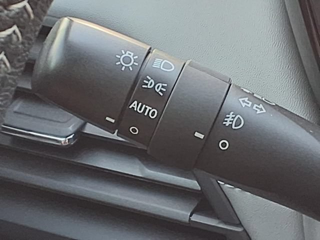 Certified 2025 Subaru Legacy Premium AWD/4WD image 12
