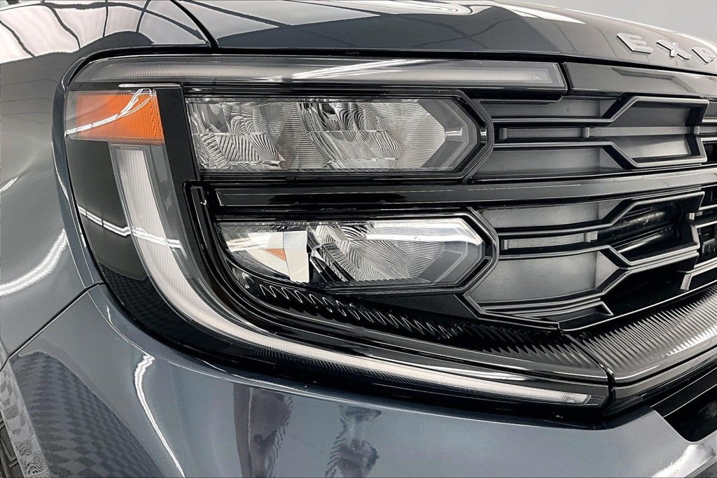 Certified 2025 Ford Expedition Max Active AWD/4WD image 30