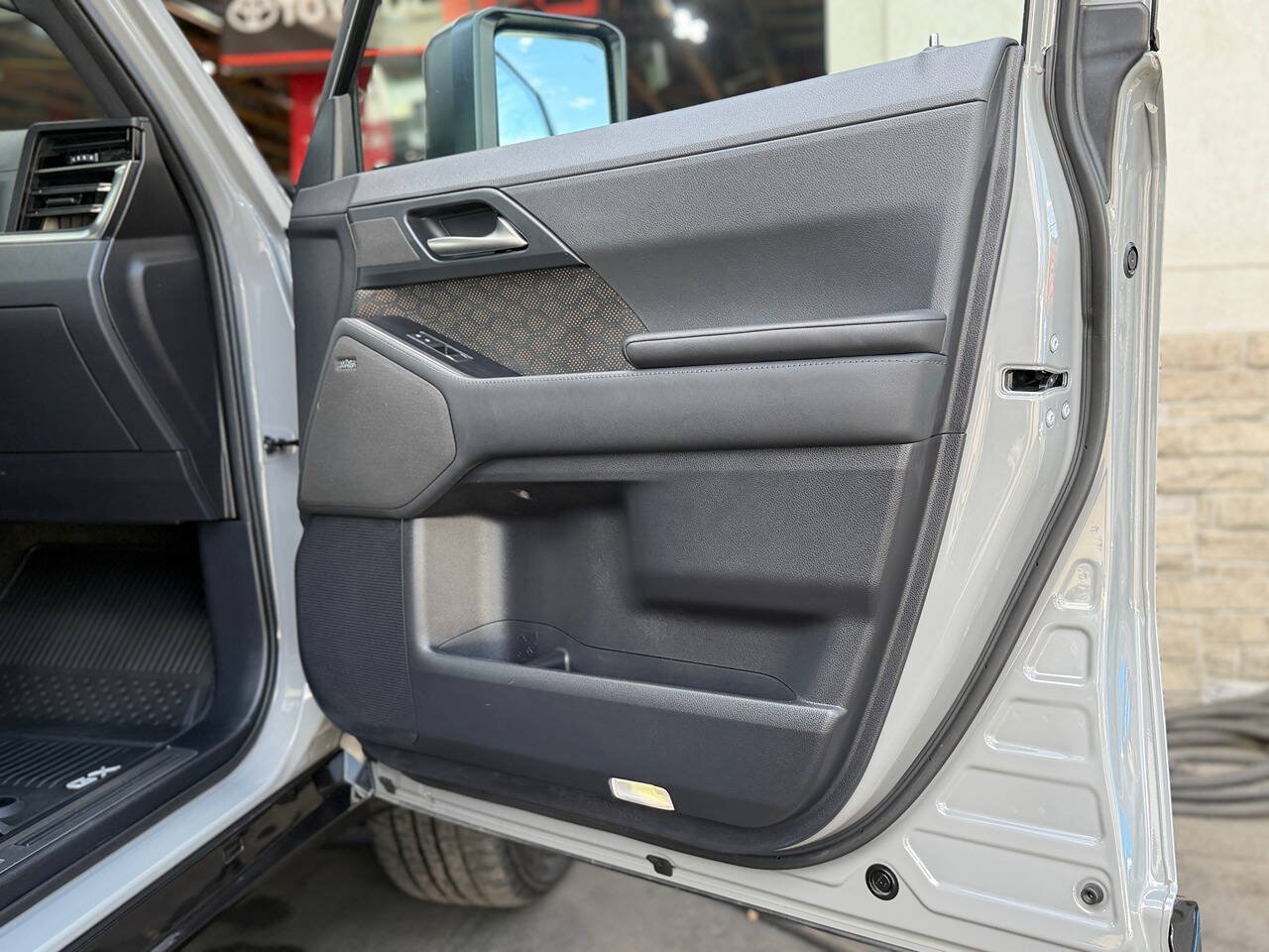 Used 2024 Lexus GX 550 w/ Cold Area Package AWD/4WD image 73