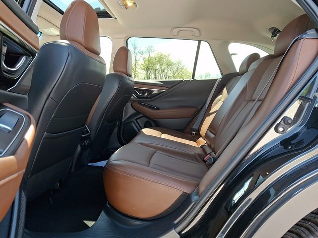 Used 2021 Subaru Outback Touring XT AWD/4WD image 13