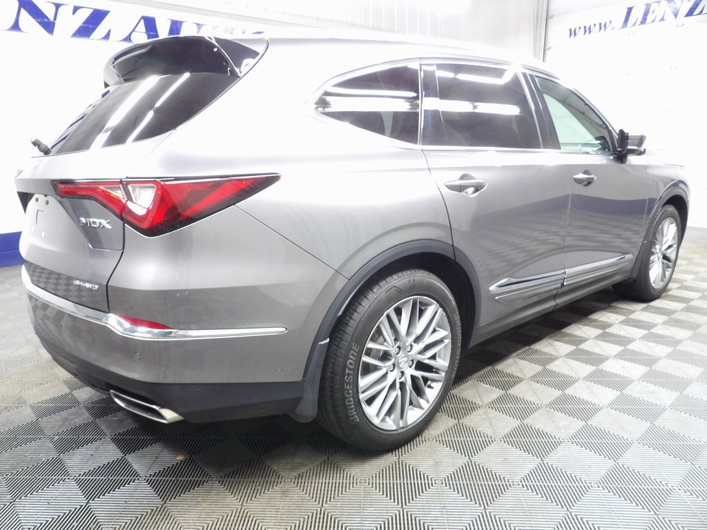 Used 2023 Acura MDX SH-AWD w/ Advance Package image 4
