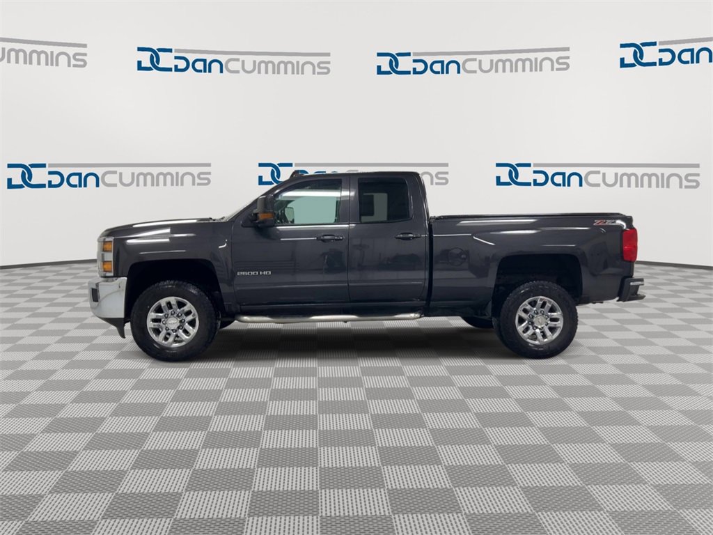 Used 2016 Chevrolet Silverado 2500 LT w/ LT Convenience Package image 5