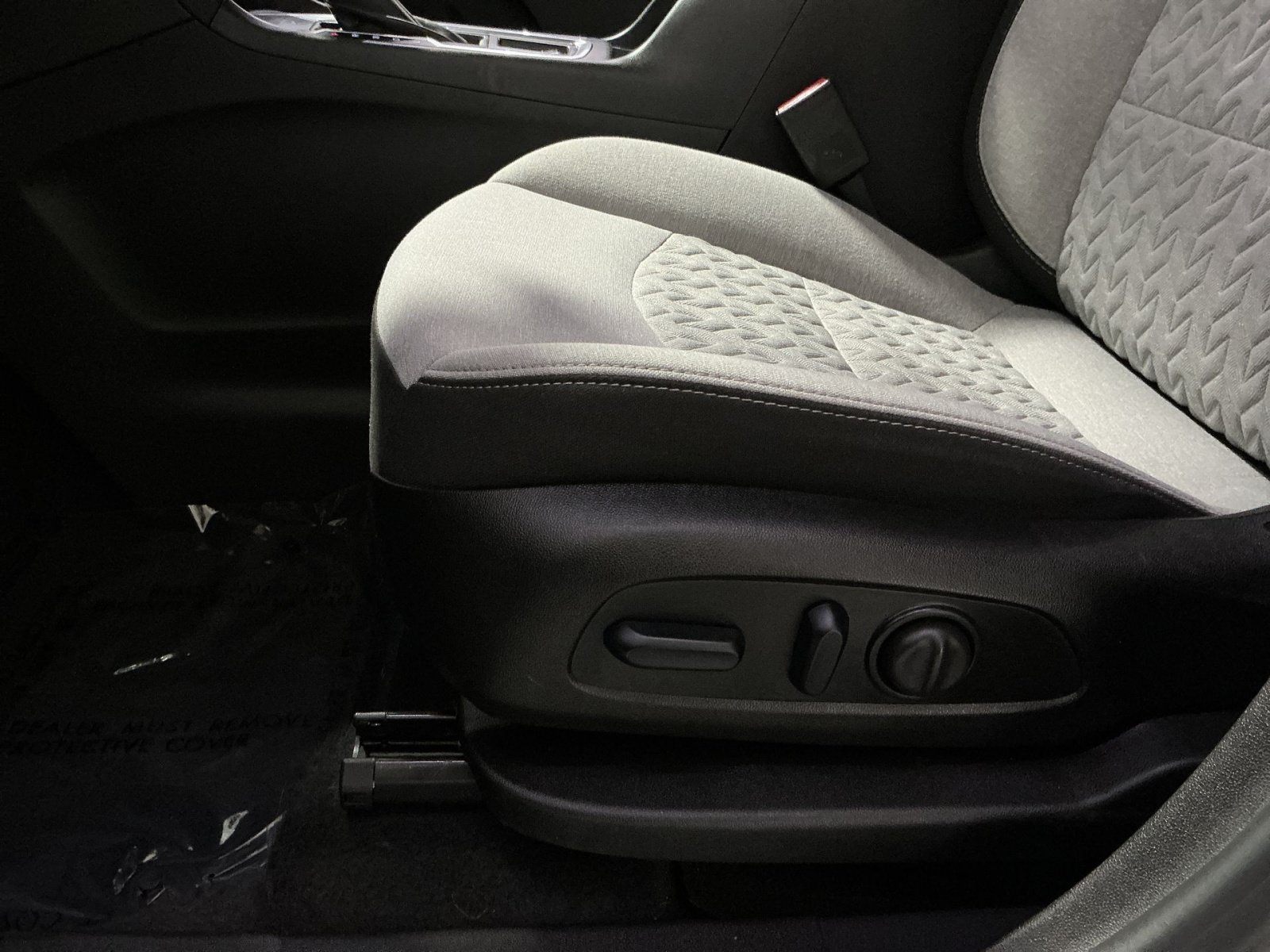 Used 2024 Chevrolet Equinox LS w/ LS Convenience Package FWD image 15