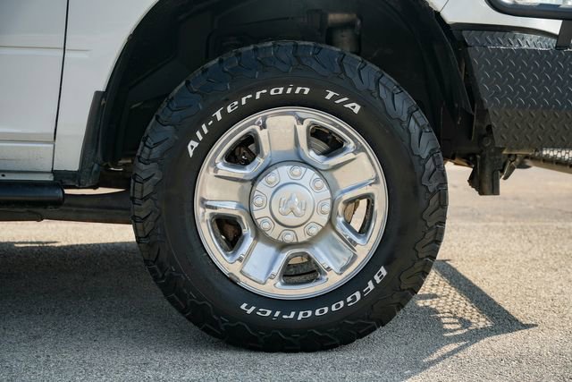 Used 2018 RAM 2500 Tradesman w/ Chrome Appearance Group AWD/4WD image 5
