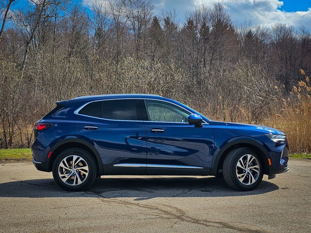 Certified 2023 Buick Envision Essence image 2