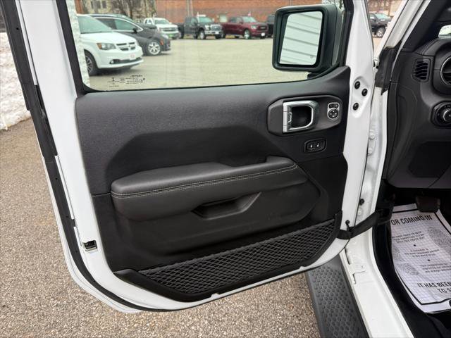Certified 2019 Jeep Wrangler Unlimited Sahara image 7