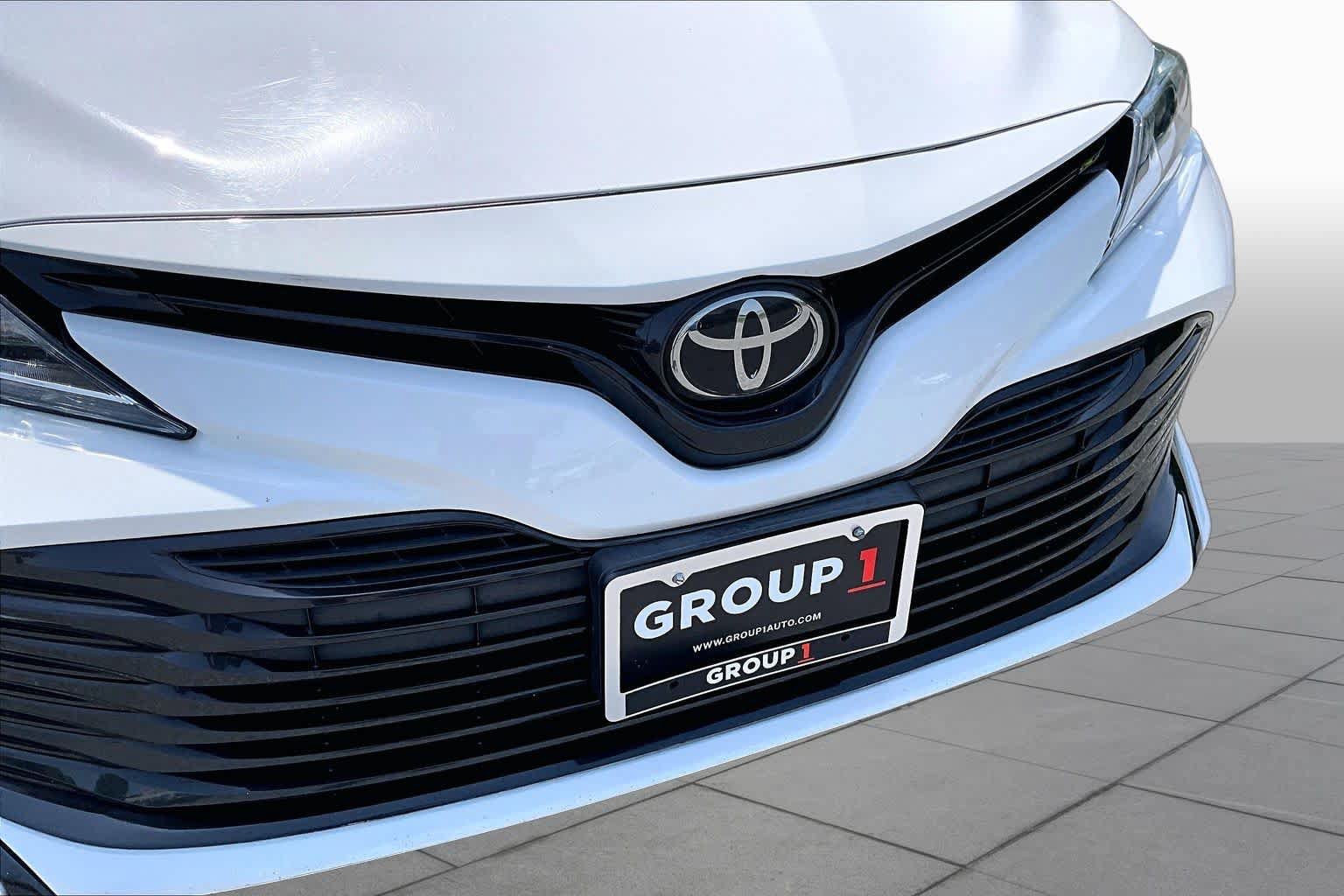 Used 2018 Toyota Camry LE FWD image 29