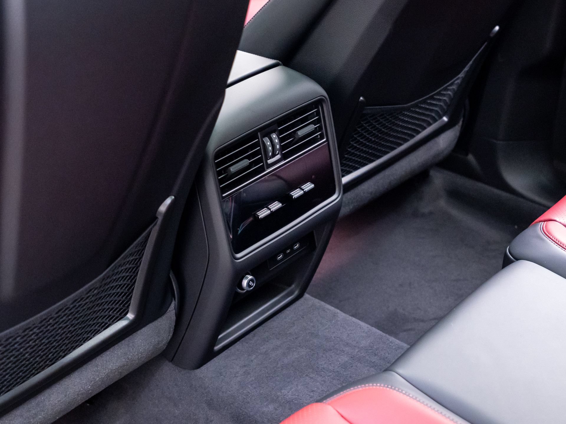 New 2026 Porsche Cayenne AWD/4WD image 19