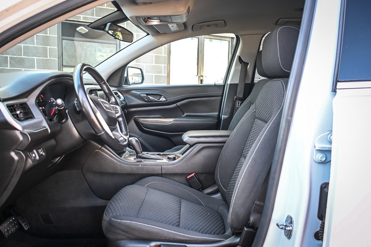 Used 2019 GMC Acadia SLE AWD/4WD image 8